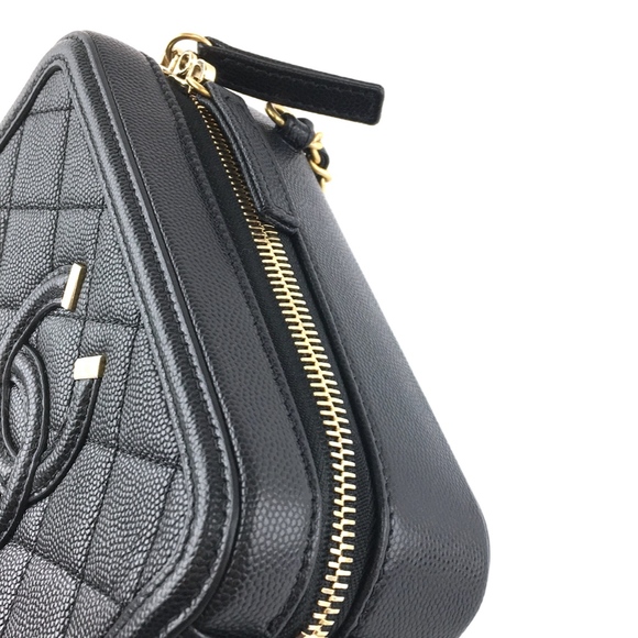 Vanity Case Quilted Small Cc Filigree CrossBodyBag - Picture 5 of 8